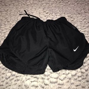 XS NIKE SHORTS